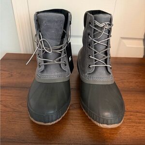 Sorel Cheyanne II Lace duck boot size 8.5 men’s or 10 women’s